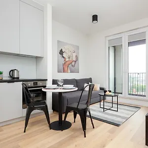 Apartament Business Center Wola Ordona By Renters, Warszawa